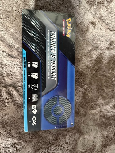 Pokémon trainers tool kit - trainers,